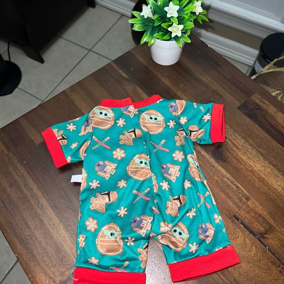Build A Bear Sleeper Gingerbread Grogu Baby Yoda Star Wars Outfit - Picture 2 of 2